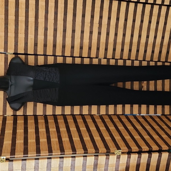 NWT!! Bebe catsuit zip back open back - Picture 5 of 12